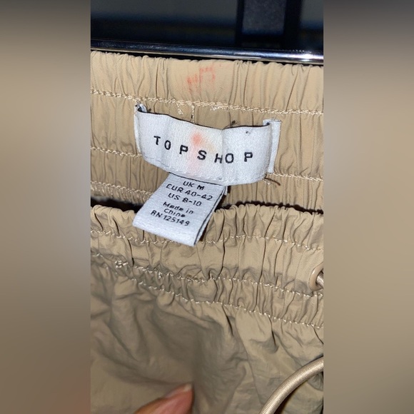 Topshop Curve balloon parachute linen trouser in sage - Picture 9 of 9